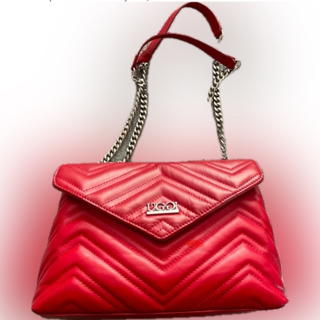 New Uggari Red Quilted Lambskin Leather Chevron Silver Chain Strap Italian Bag